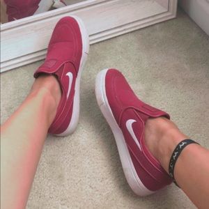 Limited Edition Stefan Janoski Slip on - Noble Red